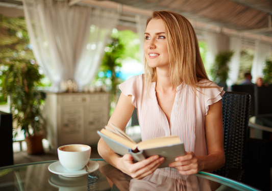 La Solitudine Volontaria e la Creatività: Come Essere da Soli può Stimolare la Tua Immaginazione